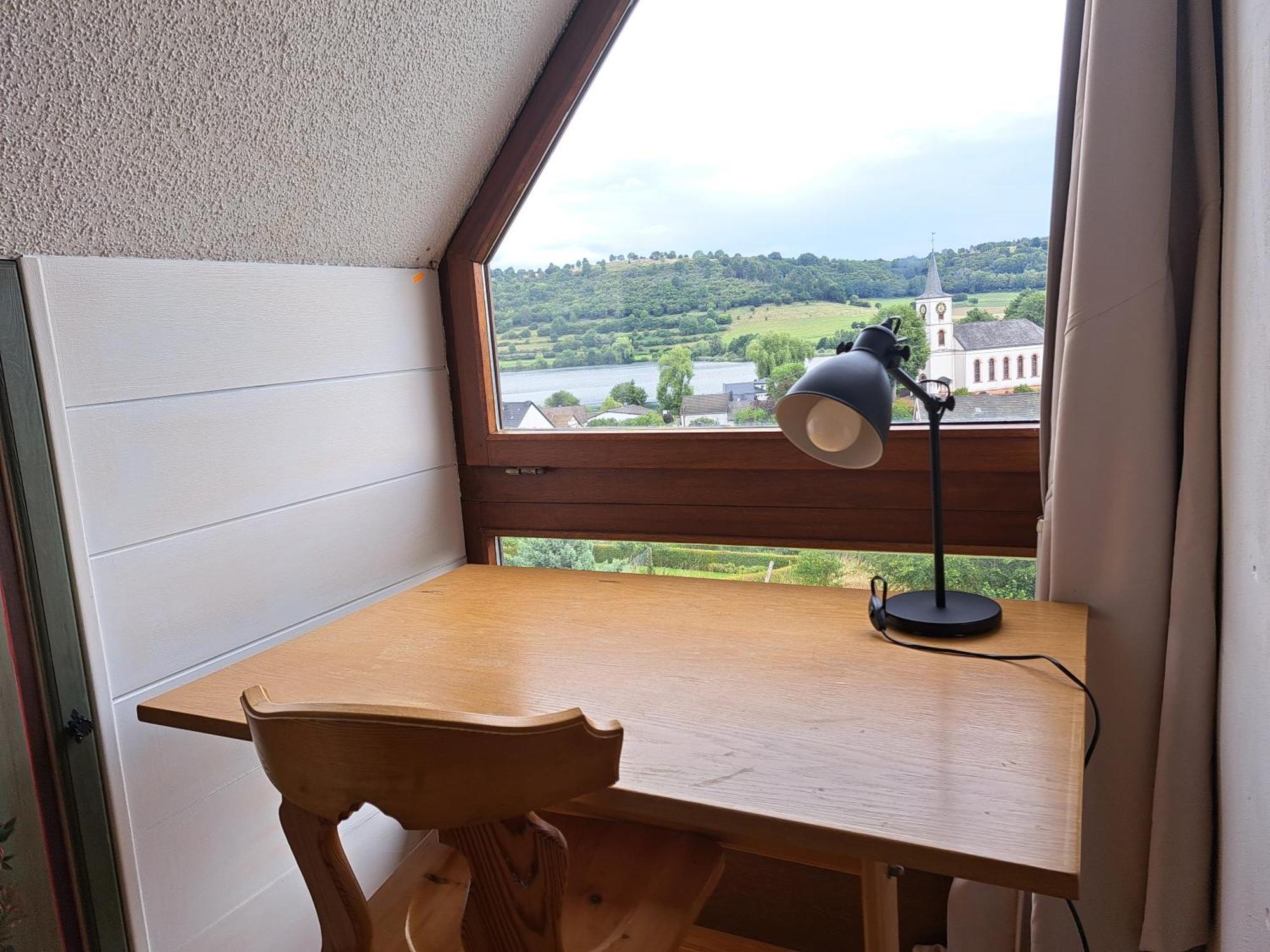Haus Mit Idyllischem Seeblick Schalkenmehren Exterior foto